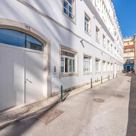 Guestready - Spacious 2 Bedroom Apt Near The River *